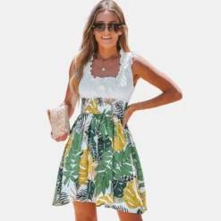 Women's Tropical Leaf Print Smocked Dress - Cupshe -Cupshe GUEST 07bfb6e9 88f1 46b8 8932 b3430526f98f