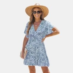 Women's Floral Flared Sleeve Ditsy A-shape Dress - Cupshe -Cupshe GUEST 225afaae f394 4ae3 b5ef 2fe3dd07623c