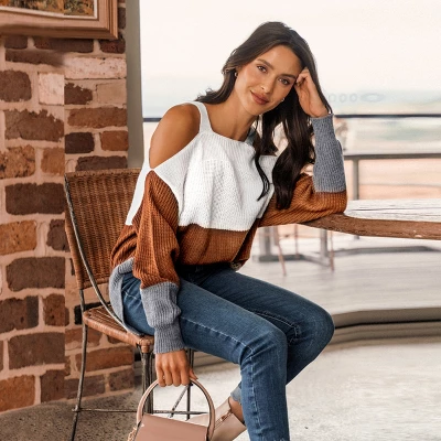 Women's Colorblock Open-Shoulder Sweater - Cupshe 4 Women's Colorblock Open-Shoulder Sweater - Cupshe - Image 2