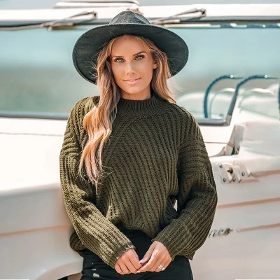 Women's Dark Green Chunky Knit Turtleneck Sweater - Cupshe 8 Women's Dark Green Chunky Knit Turtleneck Sweater - Cupshe - Image 6