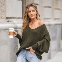 Women's Chunky Knit V-Neck Sweater - Cupshe -Cupshe GUEST 3fe9100a dbd3 48e7 814d 7cca4ecf92cc