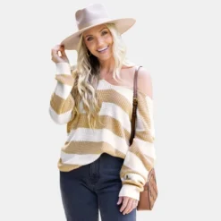Women's Striped V-Neck Sweater - Cupshe 17 Women's Striped V-Neck Sweater - Cupshe -Cupshe GUEST 432a9572 6efd 4e90 b6bd d08e4a9cc35b