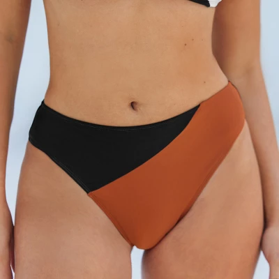 Women's Colorblock High Leg Cut High Waist Bikini Bottom - Cupshe 10 Women's Colorblock High Leg Cut High Waist Bikini Bottom - Cupshe - Image 8