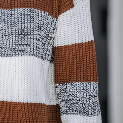 Women's Autumn Leaves Open-Front Cardigan - Cupshe 4 Women's Autumn Leaves Open-Front Cardigan - Cupshe - Image 2