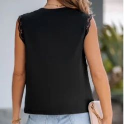 Women's Scalloped Lace Buttoned Top - Cupshe -Cupshe GUEST 7cce46ac c4dd 469d 8333 eddecb4b8998