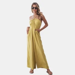 Women's O-Ring Halter Wide Leg Jumpsuit - Cupshe -Cupshe GUEST 7d831e1b 11ce 4f0f 836f 7c52d1ea63e6