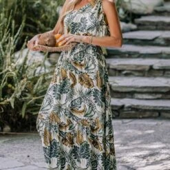 Cupshe 25 CUPSHE Women's Tropical Leaf One-Shoulder A-shape Dress