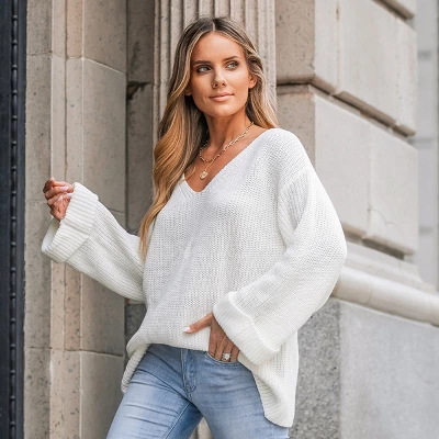Women's Marshmallow V-Neck Sweater - Cupshe 4 Women's Marshmallow V-Neck Sweater - Cupshe - Image 2