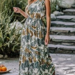 CUPSHE Women's Tropical Leaf One-Shoulder A-shape Dress -Cupshe GUEST de09ec87 2a06 4b1e ac37 38d71c1f53ee